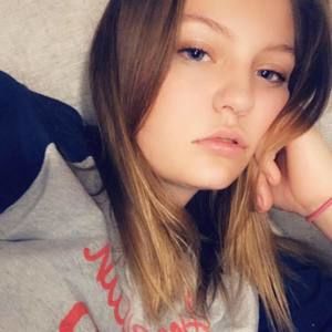 Meet your Posher, Leah